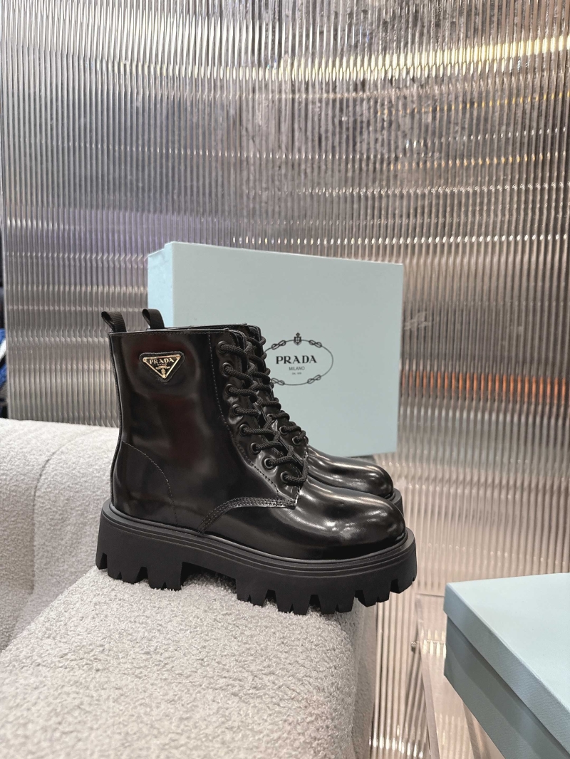 Pra*a boots